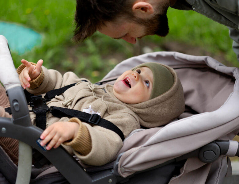 Barnevognssele test – hold styr på den aktive baby med en smart barnevognssele